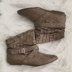 NWT Aldo Booties